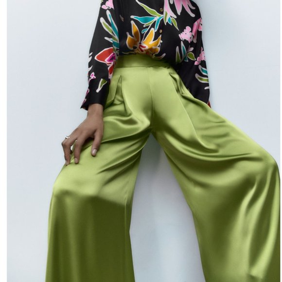 ZARA CREPE PLEATED PALAZZO SATIN EFFECT CITRINE GREEN PANT TROUSERS - Picture 12 of 12